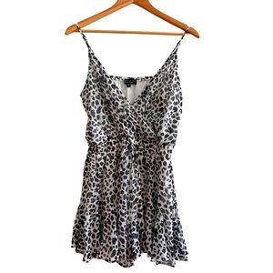 Trixzi print romperspring